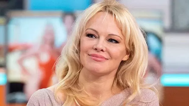 Pamela Anderson Net Worth 2022