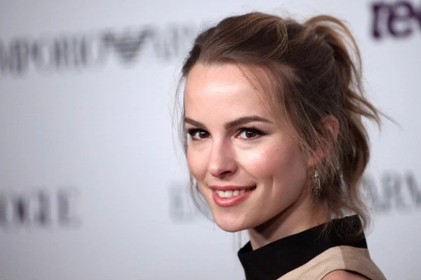  Bridgit Mendler Net Worth 2023